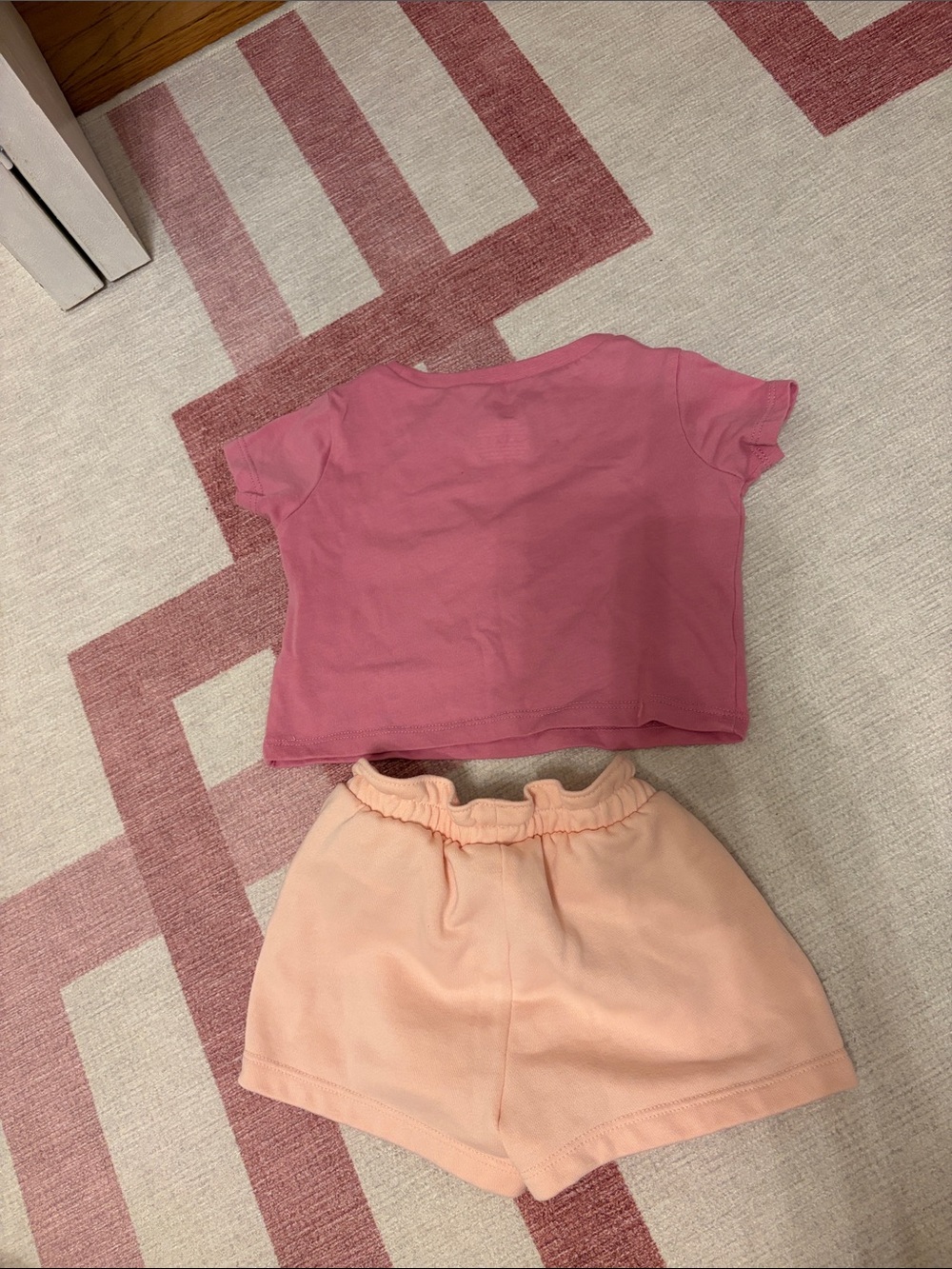 Nike Pink Crop Tee with Peach Logo & Peach Elastic Waist Shorts - Picture 5 of 5